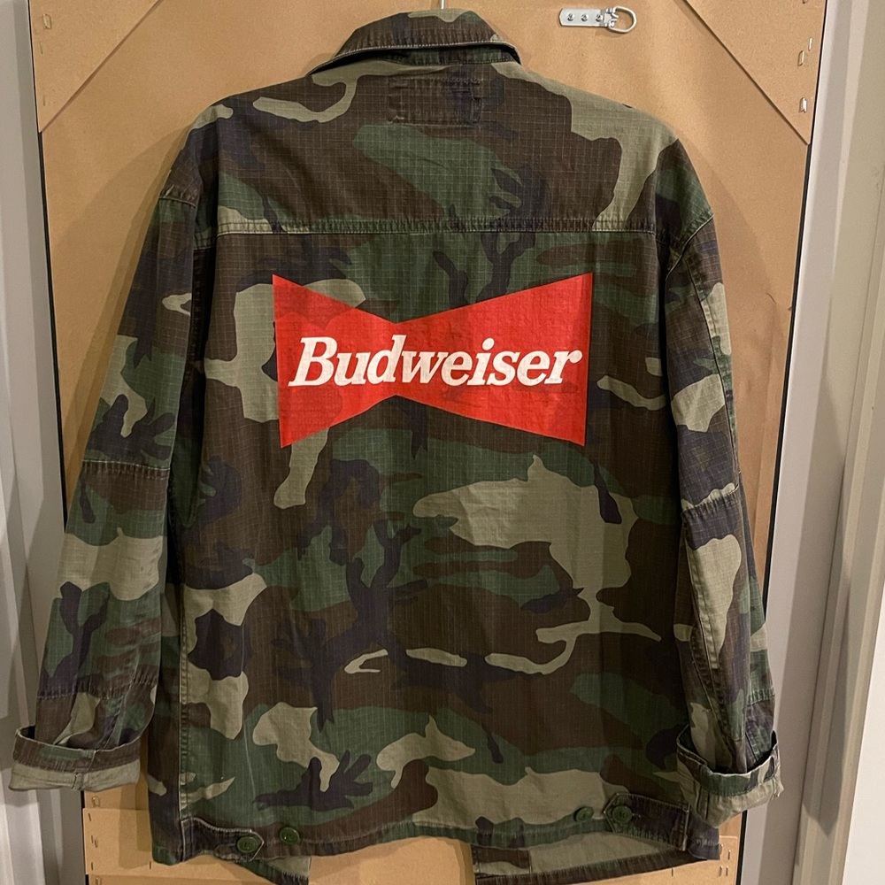 Budweiser oversized custom camo jacket NWNT
